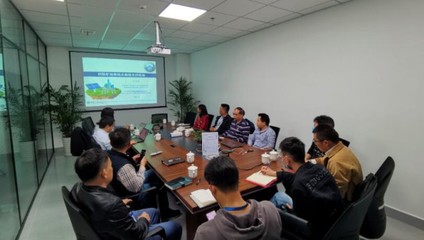 聚焦科技創(chuàng)新,加強(qiáng)校企合作 | 華晟與武漢大學(xué)鈣鈦礦科研團(tuán)隊(duì)展開深度交流